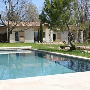  Ferienhaus Le Fournil En Provence