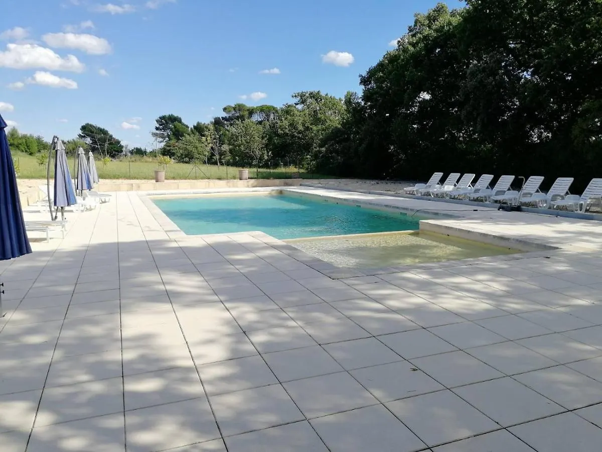 La Bastide Artistique Villa Cadenet 0*,